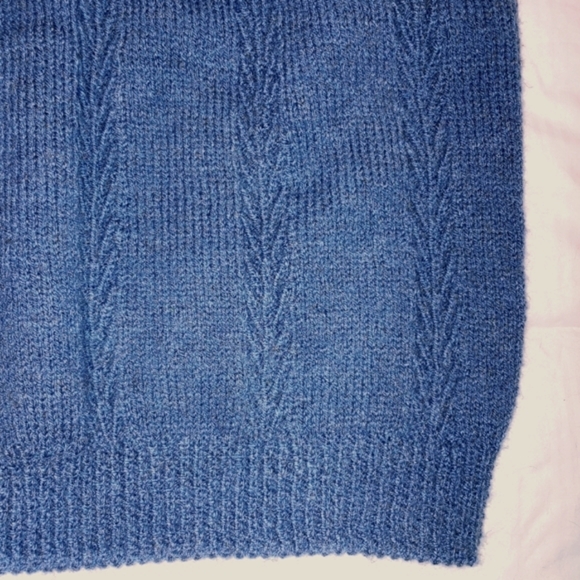 Vintage Handmade Knit Wool Sweater Vest Chunky Loose Fit - Picture 7 of 9